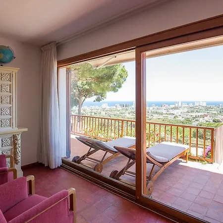Holiday Mediterranea Будинок відпочинку